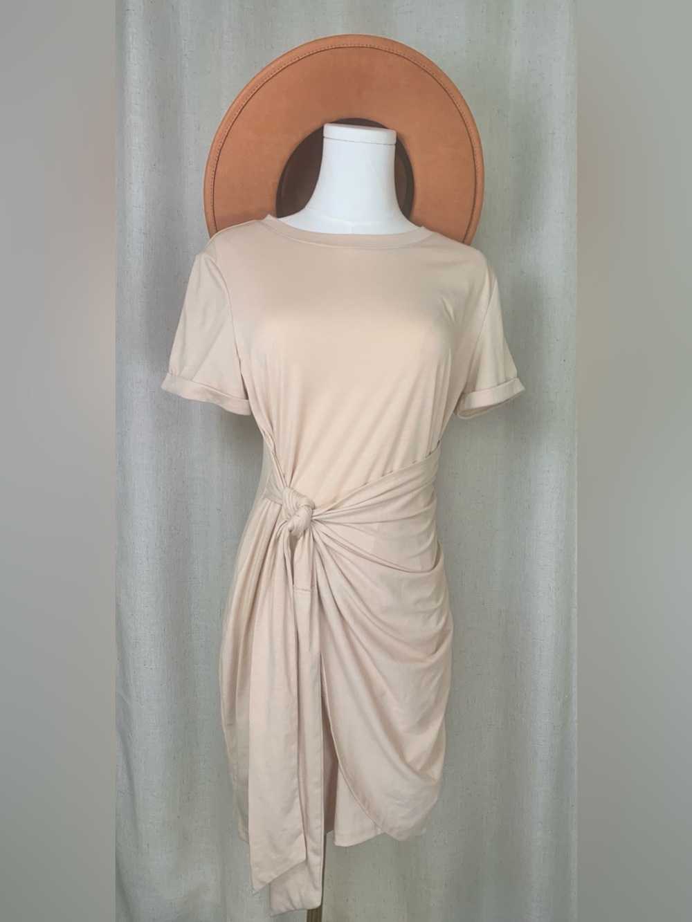 Cream Side Tie Shirt Dress | Ruched Waist T-Shirt Dress L1-15